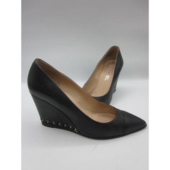 CHANEL Shoes - Chanel CC Cap Toe Black Leather Chain Link Wedge Pumps Size EU38/US 7.5-8